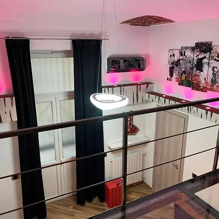 Loft In Centro Boutique 65 *