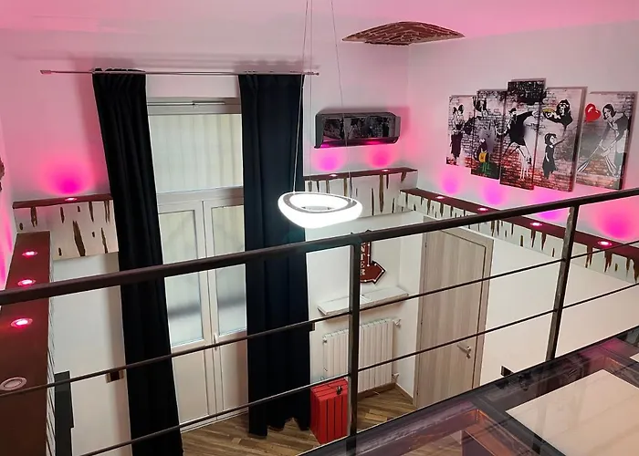 Loft In Centro Boutique 65 *